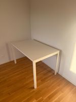 Tisch weiss