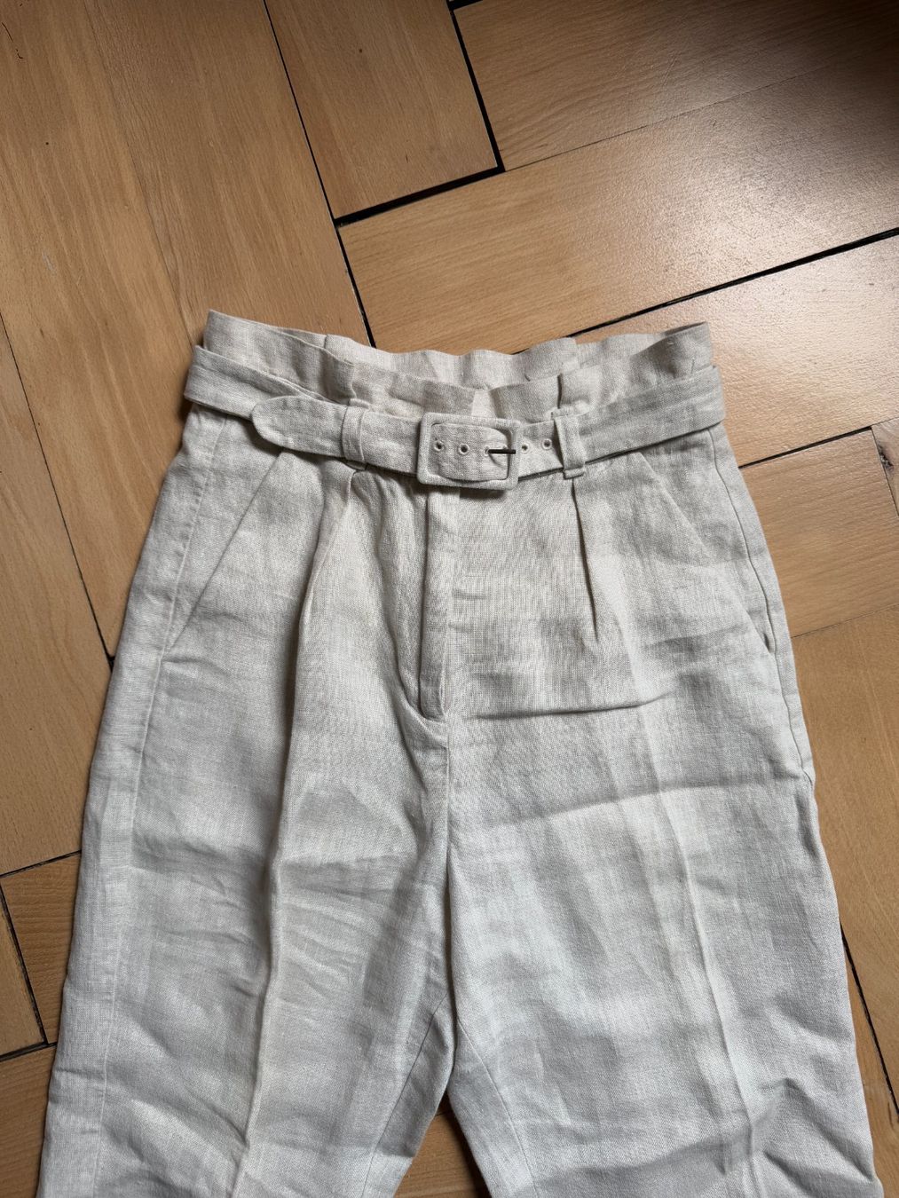 Other Stories Pantalons: & OTHER STORIES - Leinenhose beige 34 – D'occasion à Zürich par Diazaio 1