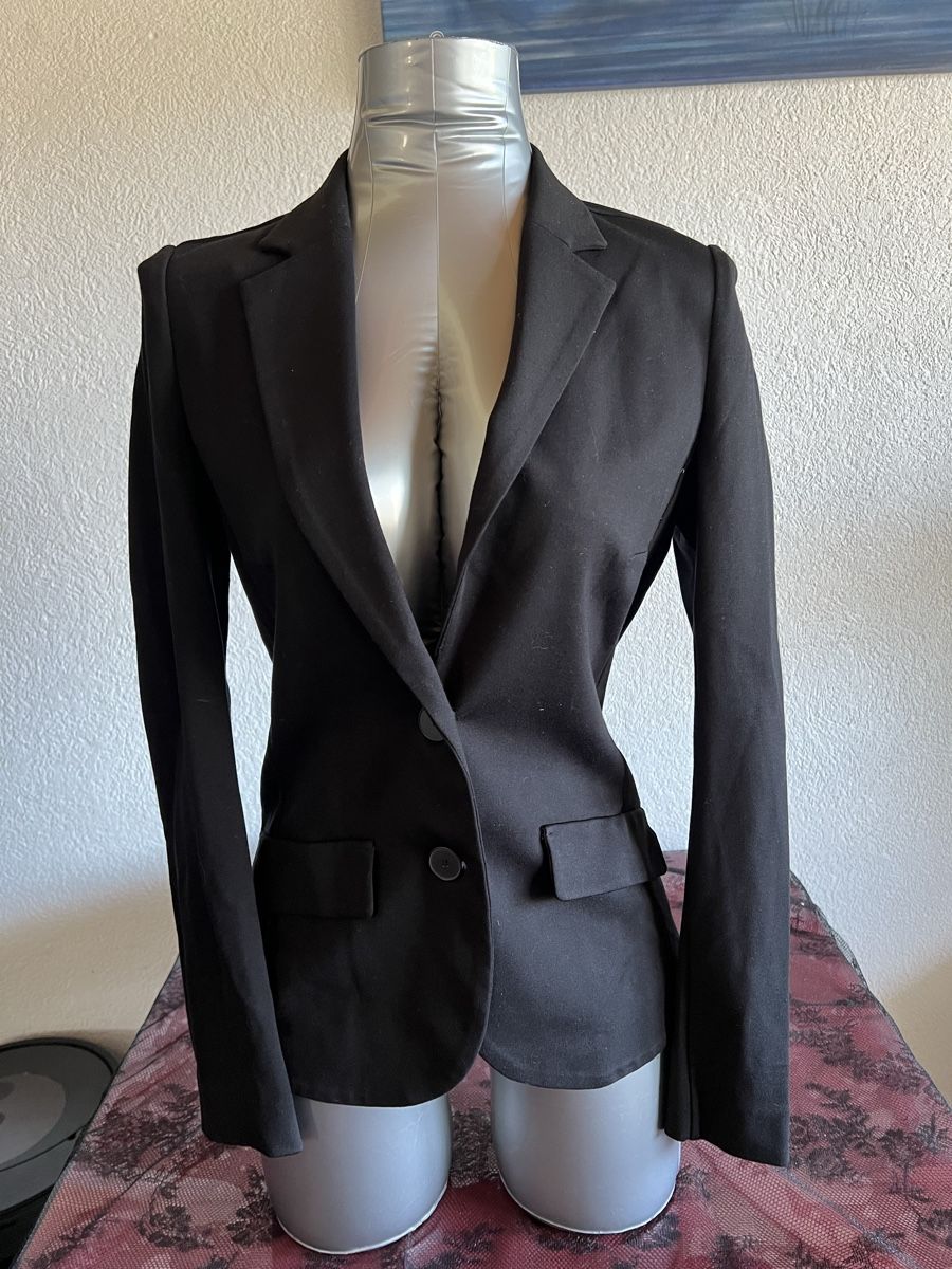 Giacche: Veste noire élégante. Gr. 36-38 – Usato da Chézard-St-Martin venduto da Cheyenne_75