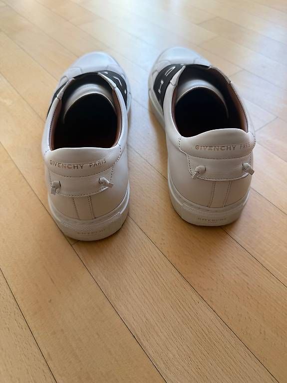 Scarpe da uomo: Givenchy Sneaker  – Usato da Zürich venduto da mar_9fkj 4