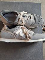 New Balance 373, Graue Sneaker, Top Zustand, Grösse 45