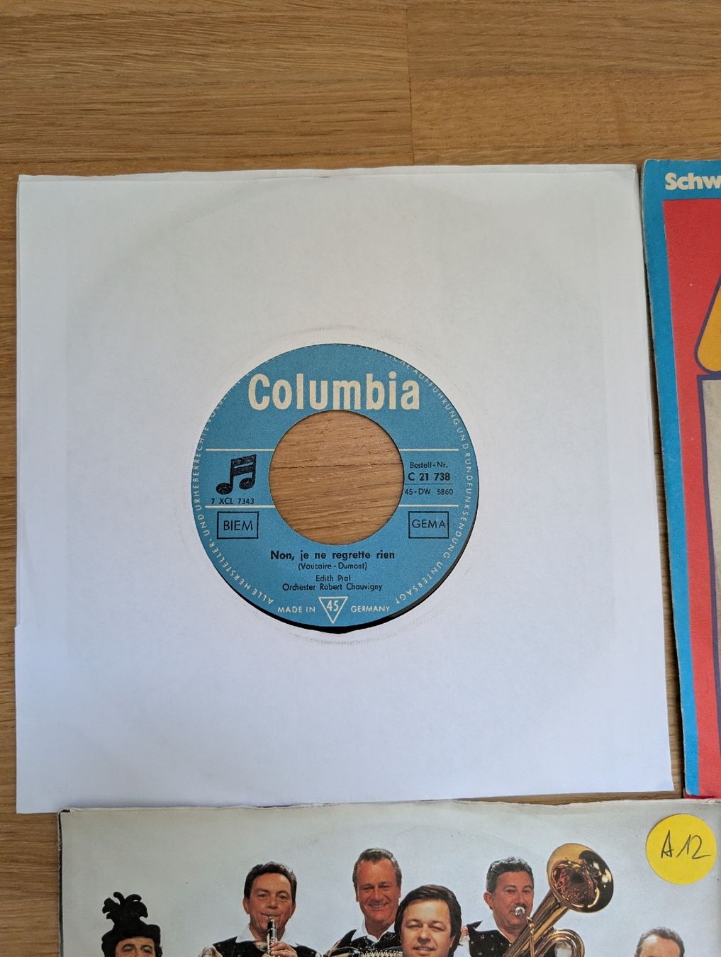 Schallplatten: Vinyl Singles Sammlung (24er-Set) – Gebraucht aus Widnau von angiel02 7