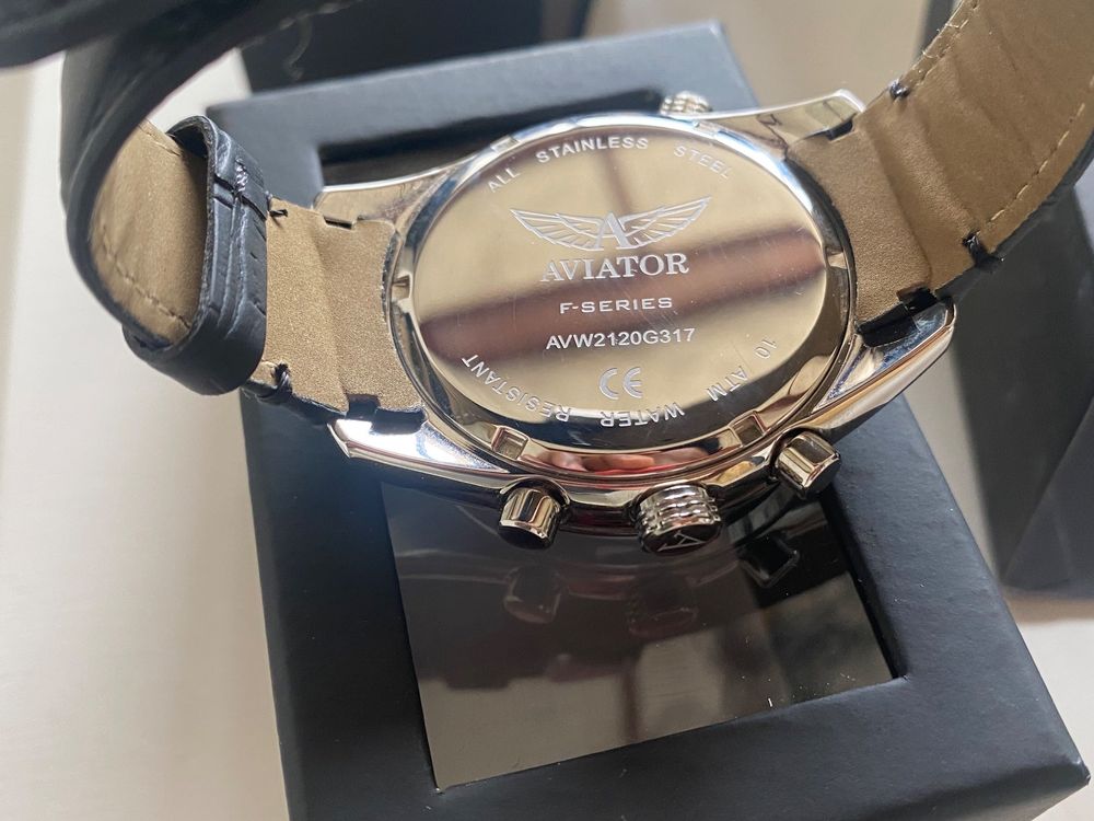 Aviator avw2120g317 store