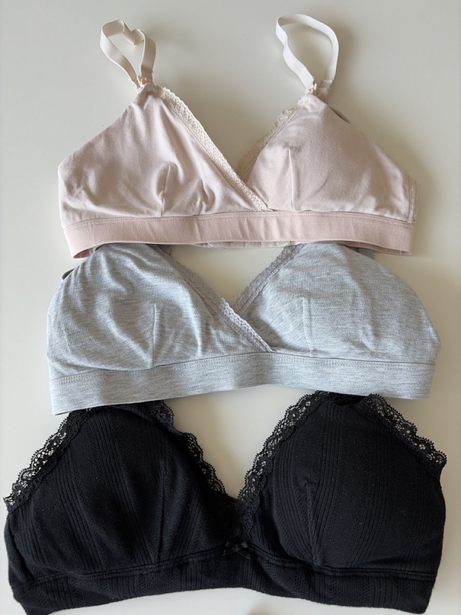 H&M Autres dessous: Still- und Schwangerschafts-BHs Gr.S – D'occasion à Küssnacht am Rigi par amynilleuh