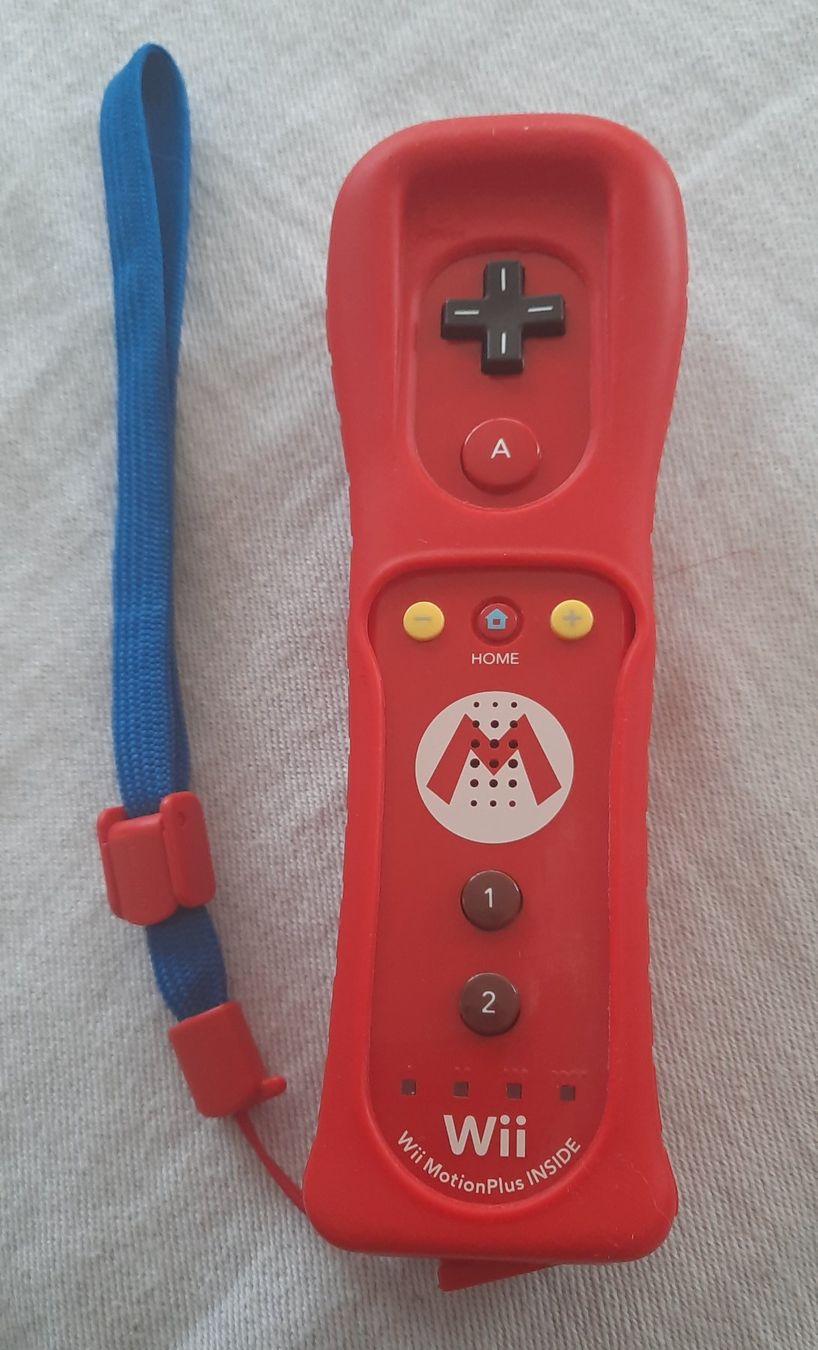Controller: Wiimote REMOTE PLUS MARIO WII WII U – Gebraucht aus Villars-le-Terroir von