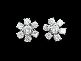 Brillanten 0.95c Blumen Ohrstecker 18k WG Ø 9.5mm *S2280