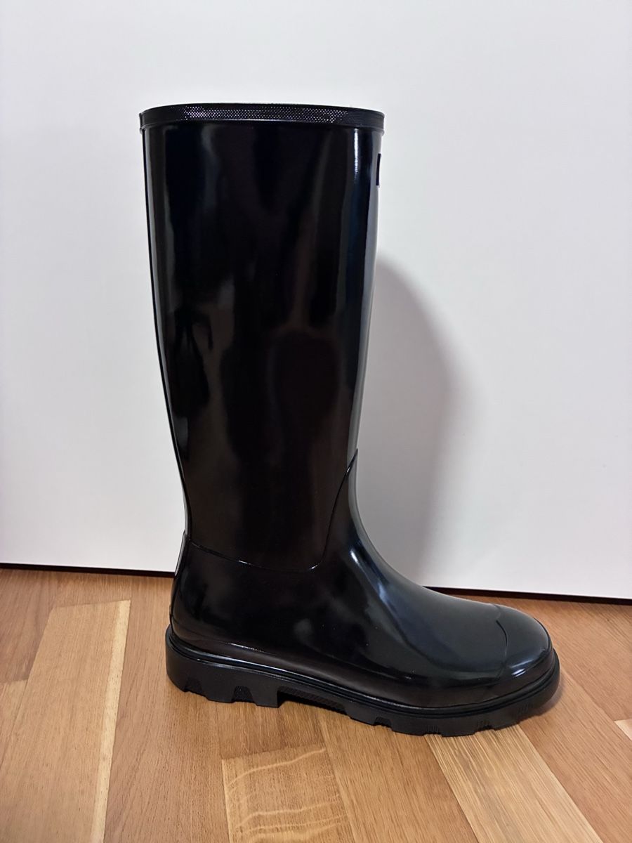 Hunter Scarpe da uomo: Bottes Hunter Original Downpour Tall Gloss Noir Taille 43  – Nuovo e nell'imballaggio originale da Lausanne venduto da lewis04