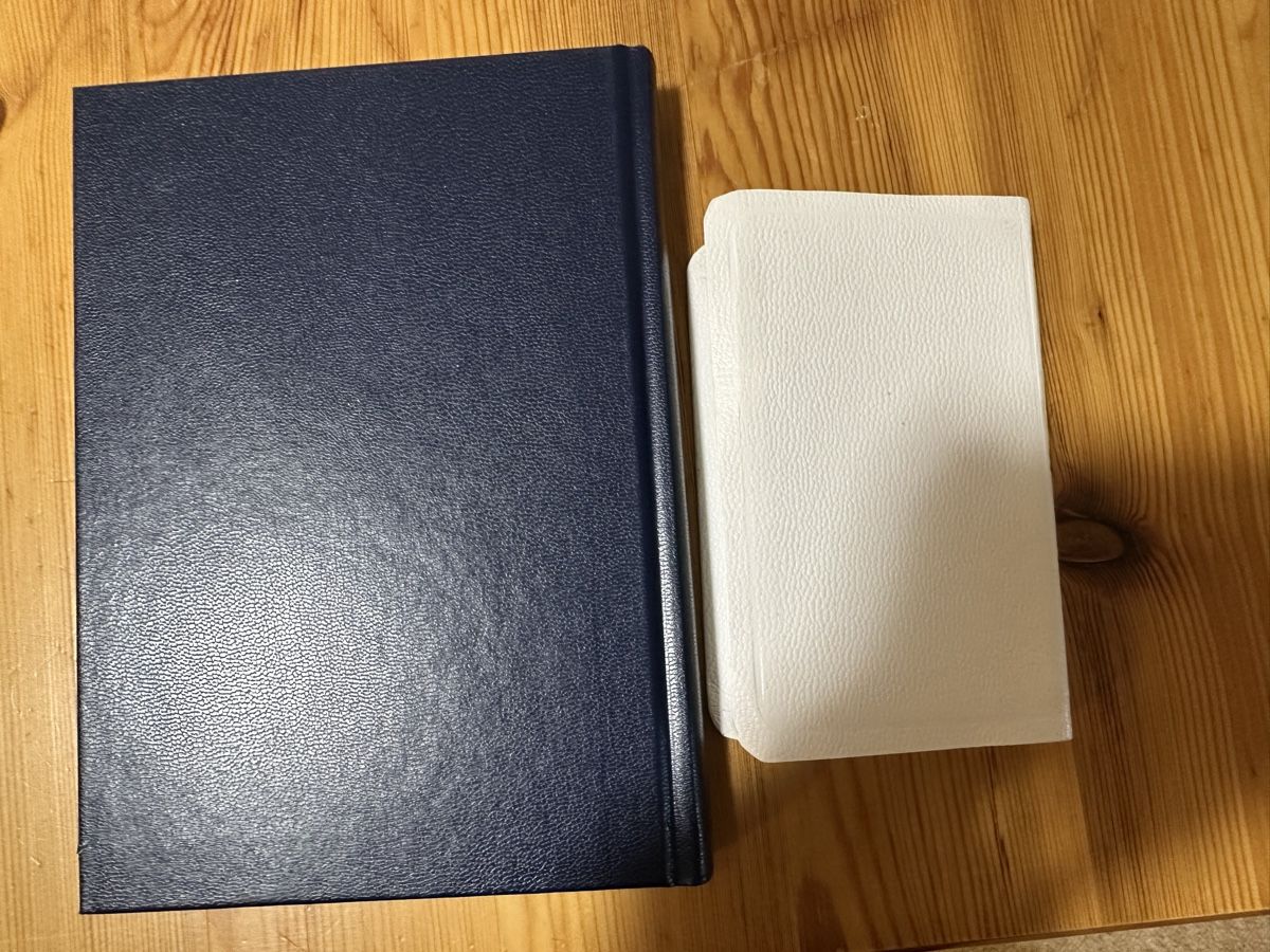 Libri: Neues Testament 2 stk – Nuovo (secondo la descrizione) da Sevelen venduto da Stopglobal. 1
