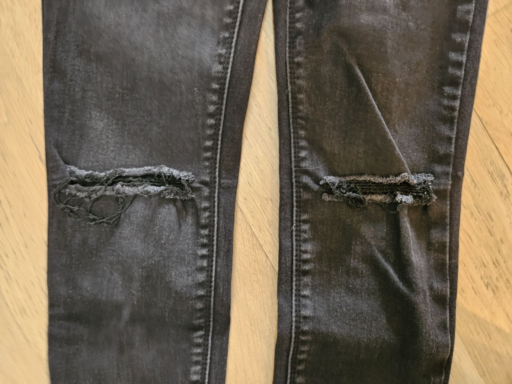 Jeans: lot de deux jeans – Usato da Founex venduto da Ana_2412 1