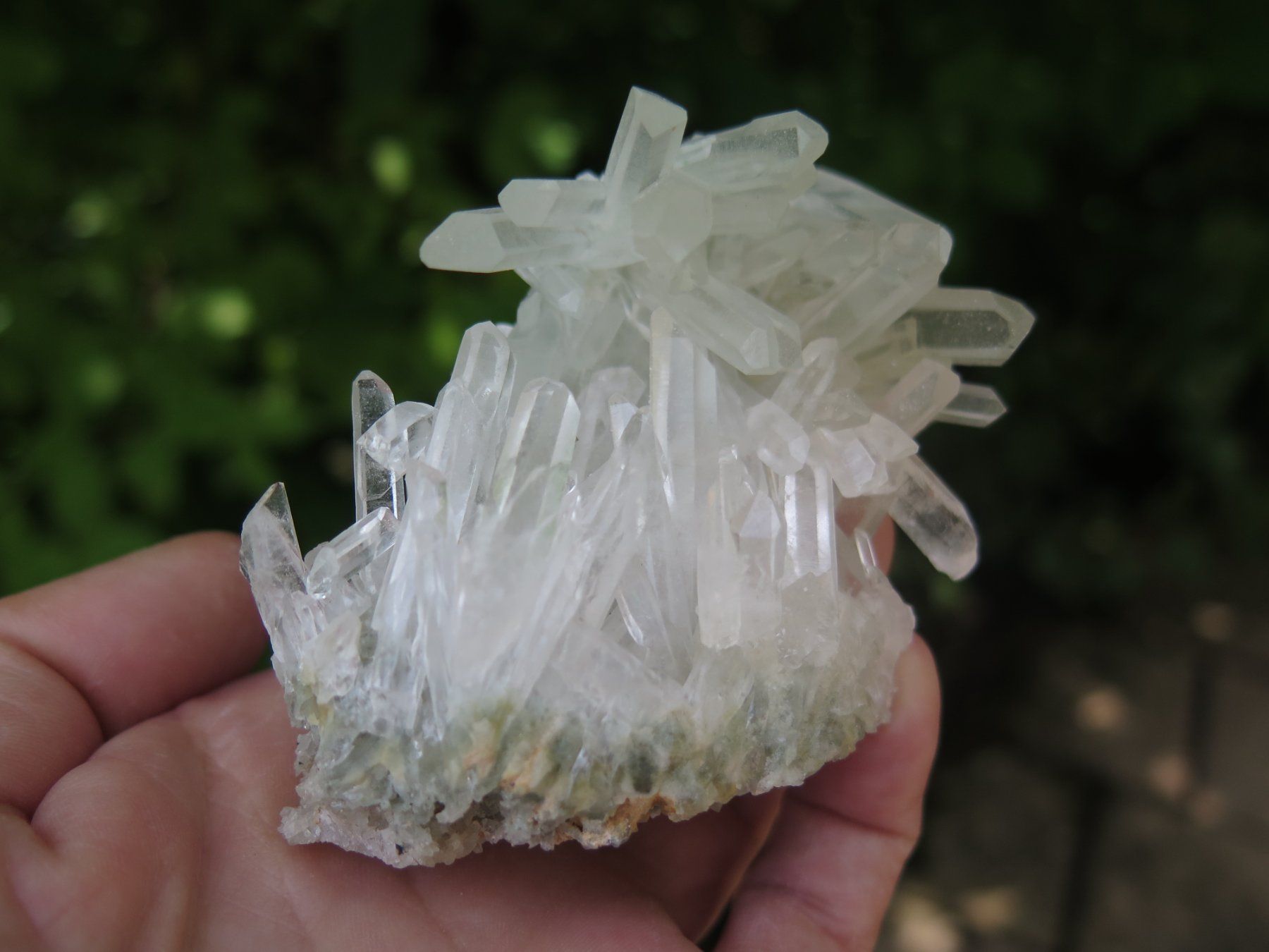 Mineralien & Heilsteine: Bergkristall von Bulgarien – Gebraucht aus Schaffhausen von Yamakana51L8736OQ8 2