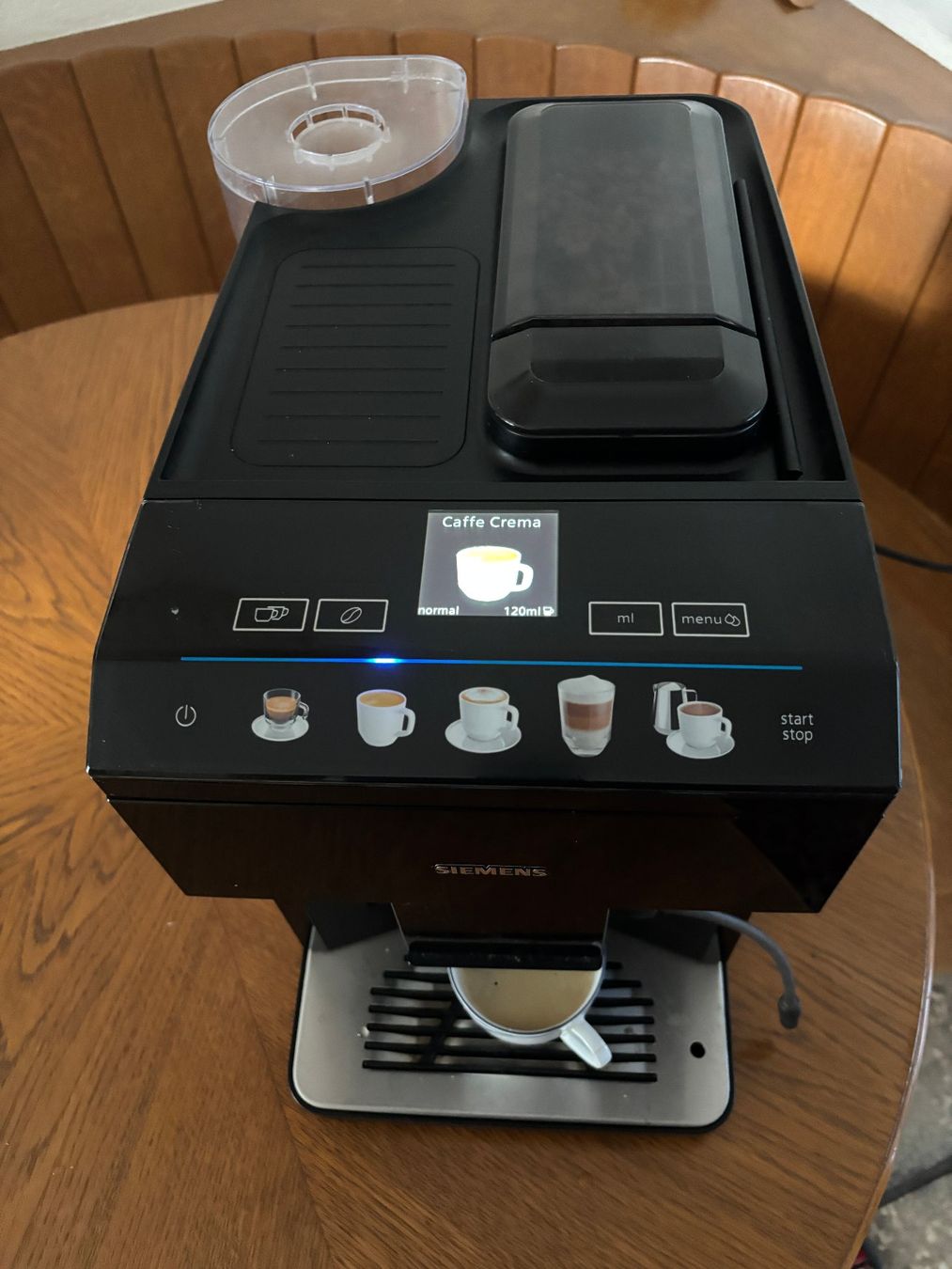 Siemens Kaffeemaschinen & Espressomaschinen: Kaffeemaschine Siemens EQ.500 classic – Defekt aus Gossau SG von Gusho 7