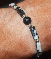 Armband X-33 – Zebra Stone – 4x13mm – 19cm - Elastisch