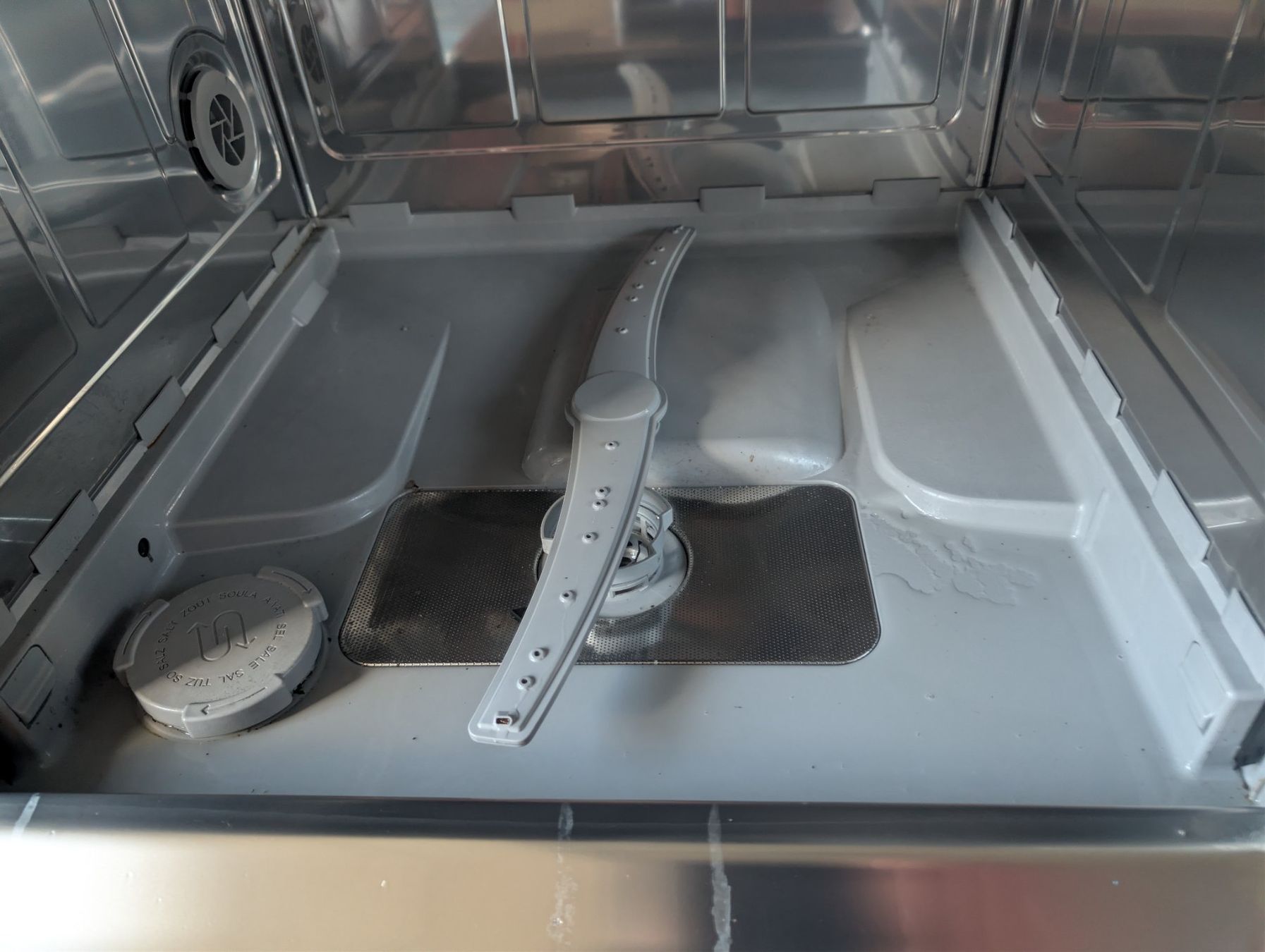 Bosch Lavastoviglie: Geschirrspüler Bosch – Usato da Flawil venduto da rep_n6vw 4