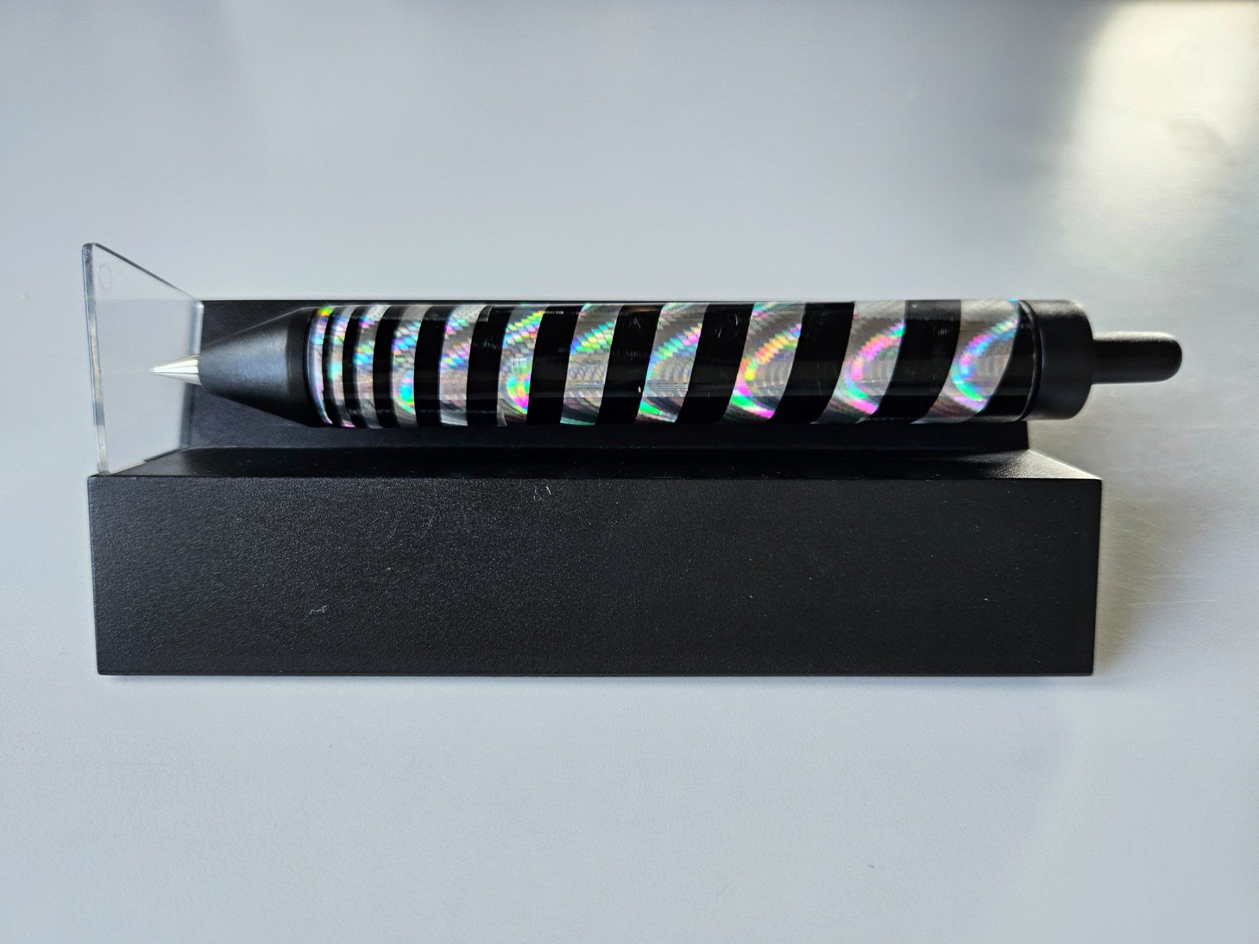 Penna & Evidenziatori: Stylo "flottant" Pen-Ultimate 1992 - Loncraine Broxton – Usato da Echandens venduto da annegug 2