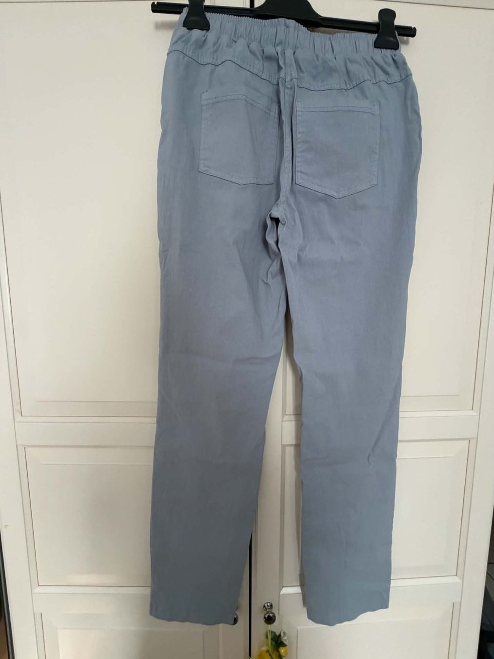 Pantaloni: Neu Freizeit Hose M – Nuovo (secondo la descrizione) da Liestal venduto da aarroon 1