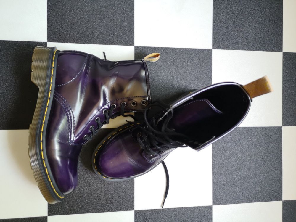 dr. martens purple lack 14585 Kaufen auf Ricardo