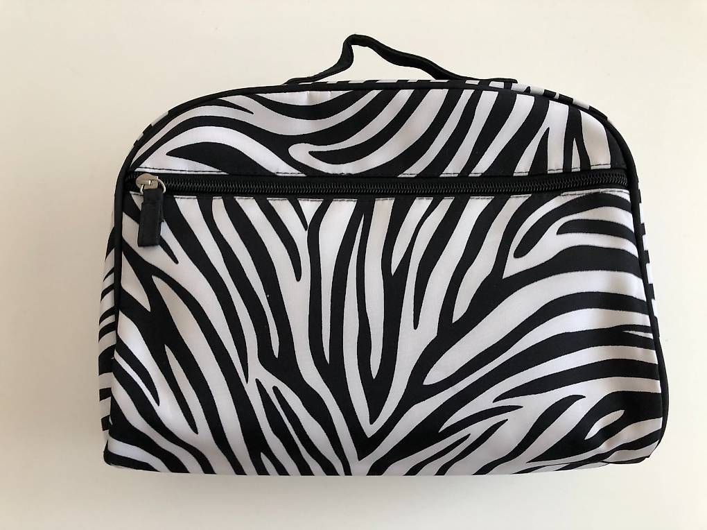 Kosmetikkoffer: Kosmetiktasche, Kosmetikbeutel, Necessaires – Gebraucht aus Zürich von nad_7gzh
