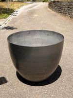 Grosse Vase aus 5mm dickem Stahl