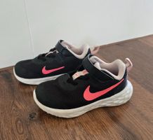 Nike Sneaker Gr. 25