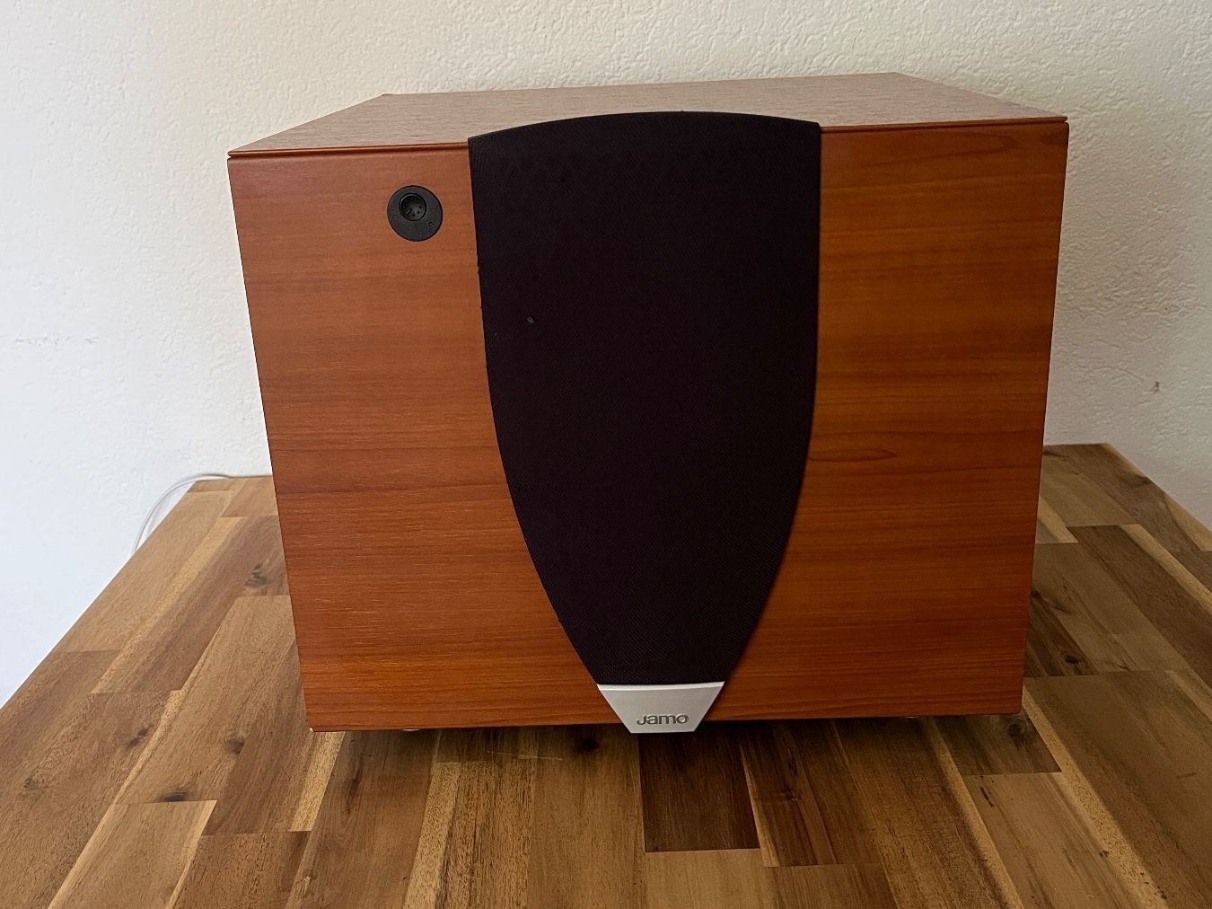 Jamo Home Cinema: Jamo Subwoofer E8 SUB – Usato da Pratteln venduto da Zen200