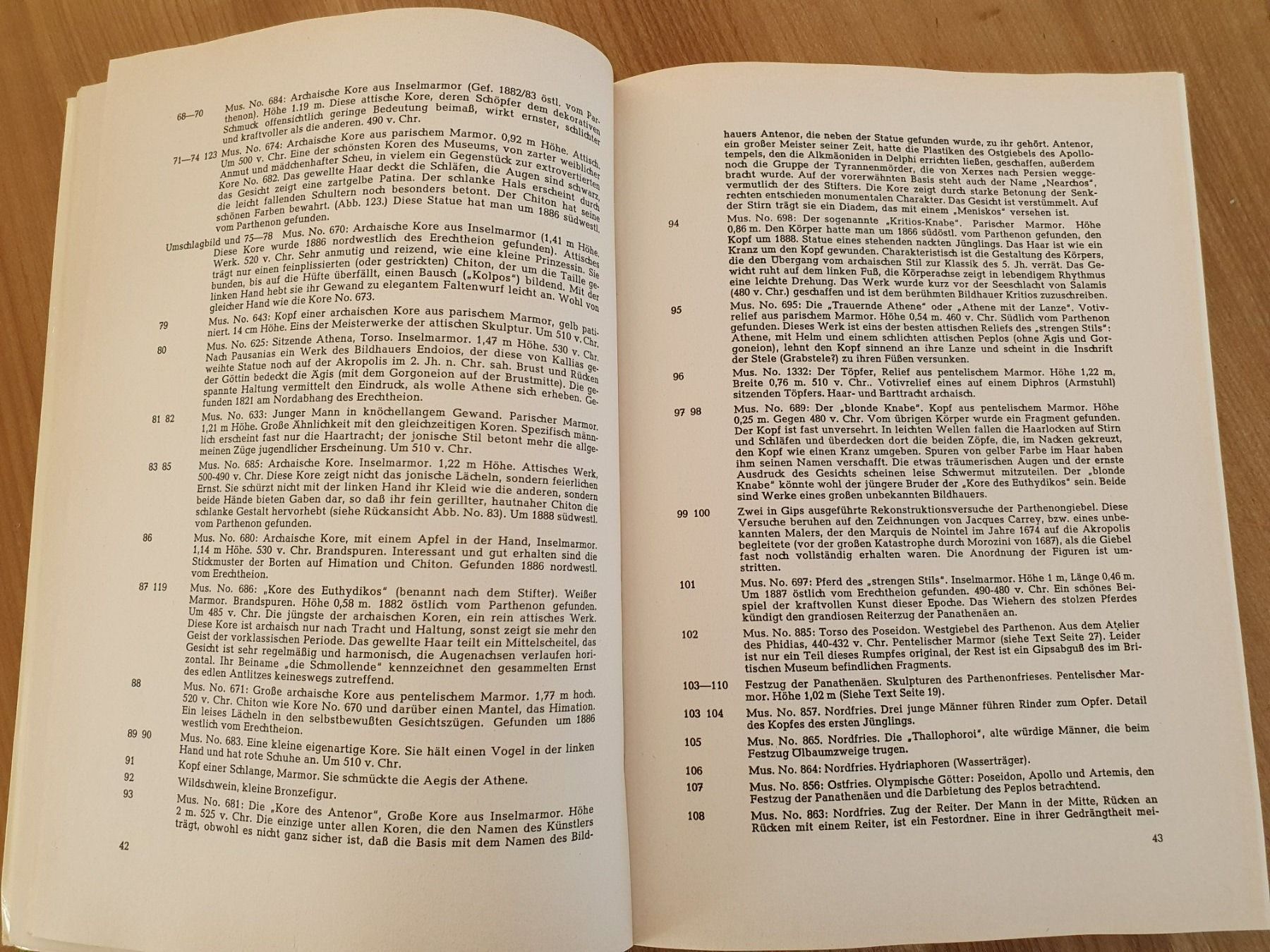 Bücher: AKROPOLIS und Museum, vintage, 1976 – Gebraucht aus Zofingen von Wimbledon90 9