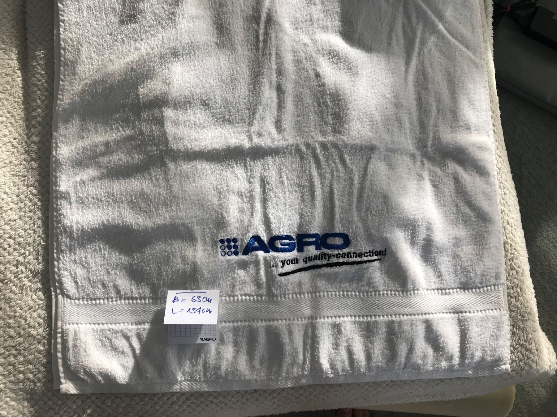 Teli da bagno: Badetuch neu 63x174cm – Nuovo e nell'imballaggio originale da Niederteufen venduto da mix18 1