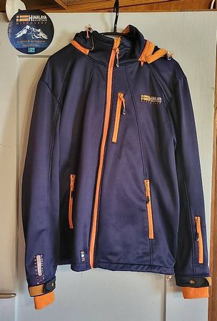 Jacke in Grösse L
