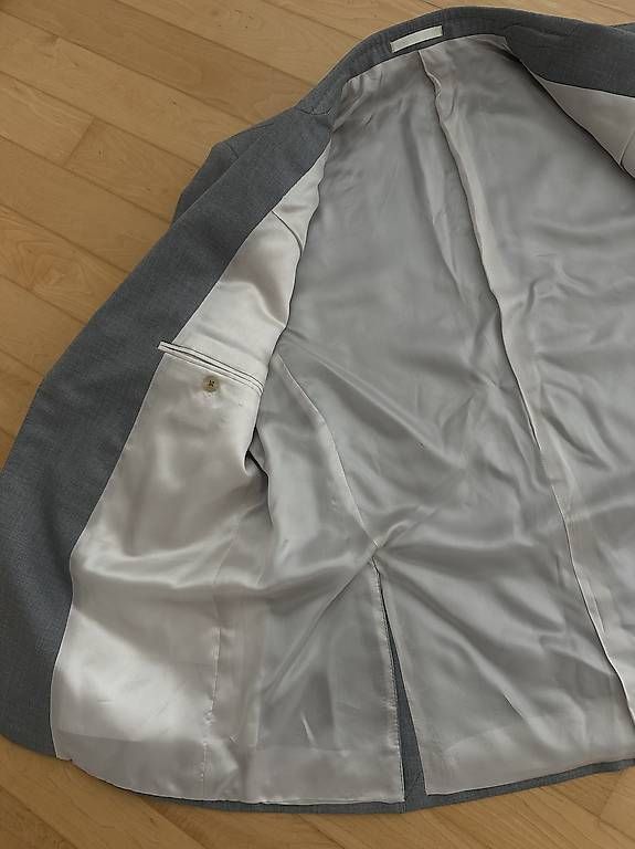Vestes: Massgeschneidertes Savile Row Sakko, Scabal Stoff Grau – D'occasion à Allschwil par adr_nh68 4