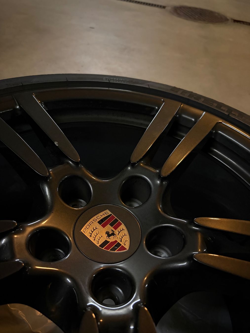 Porsche Automobili: Porsche Panamera /GTS/ Facelift – Usato da Dietfurt venduto da LvLvLV 5