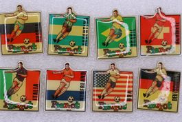 8 Pins  Fussball WM Pierrot