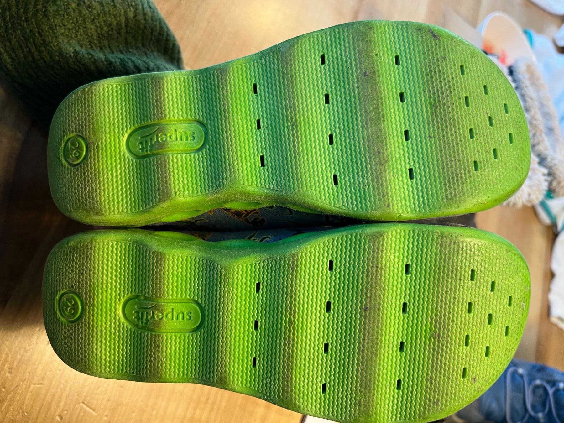 Superfit Schuhe für Jungen: Hausschuhe superfit 29 – Gebraucht aus Winterthur von Blue028 1