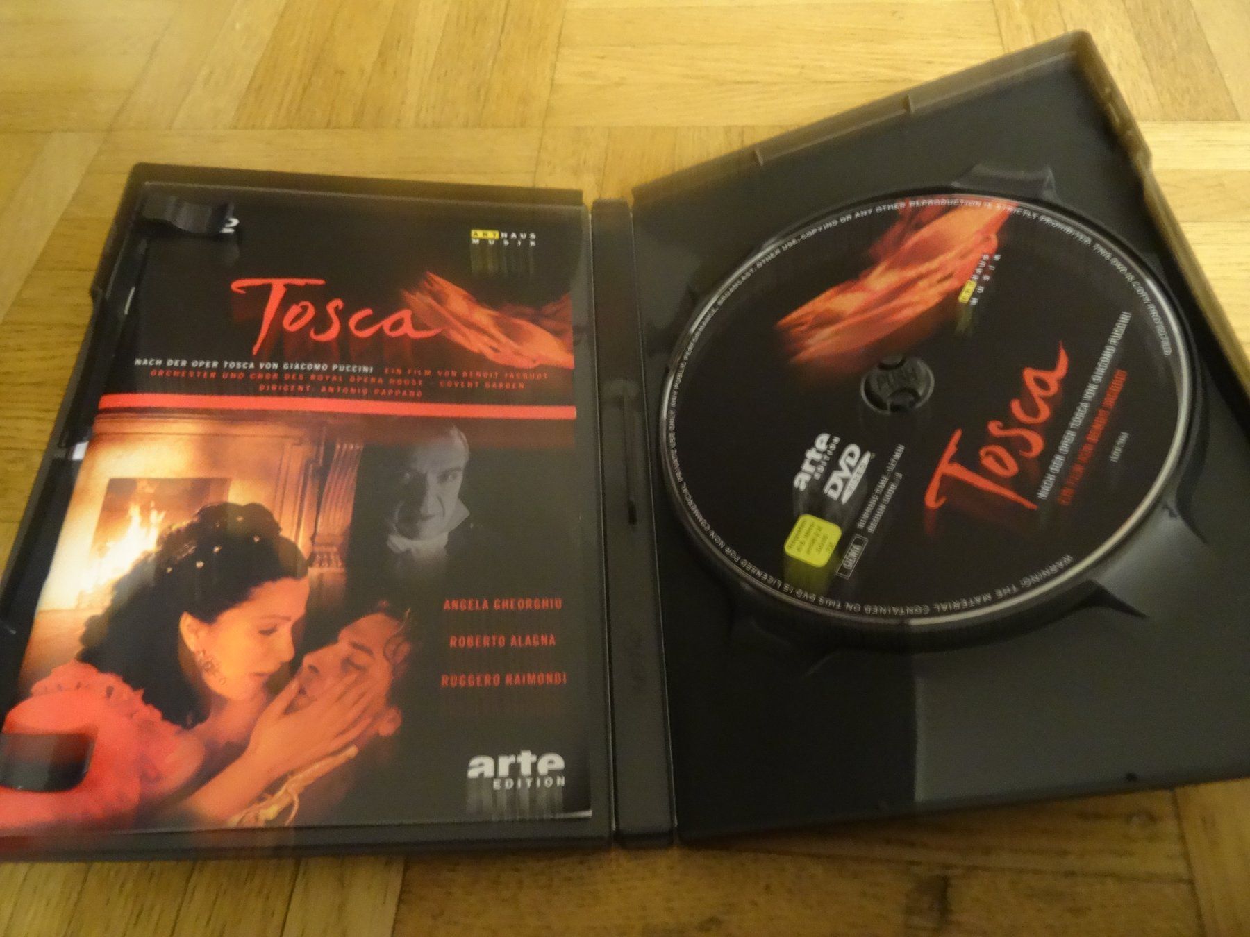 Tutti i DVDs: Tosca - Giacomo Puccini DVD – Usato da Olten venduto da Disc-Ausverkauf 1
