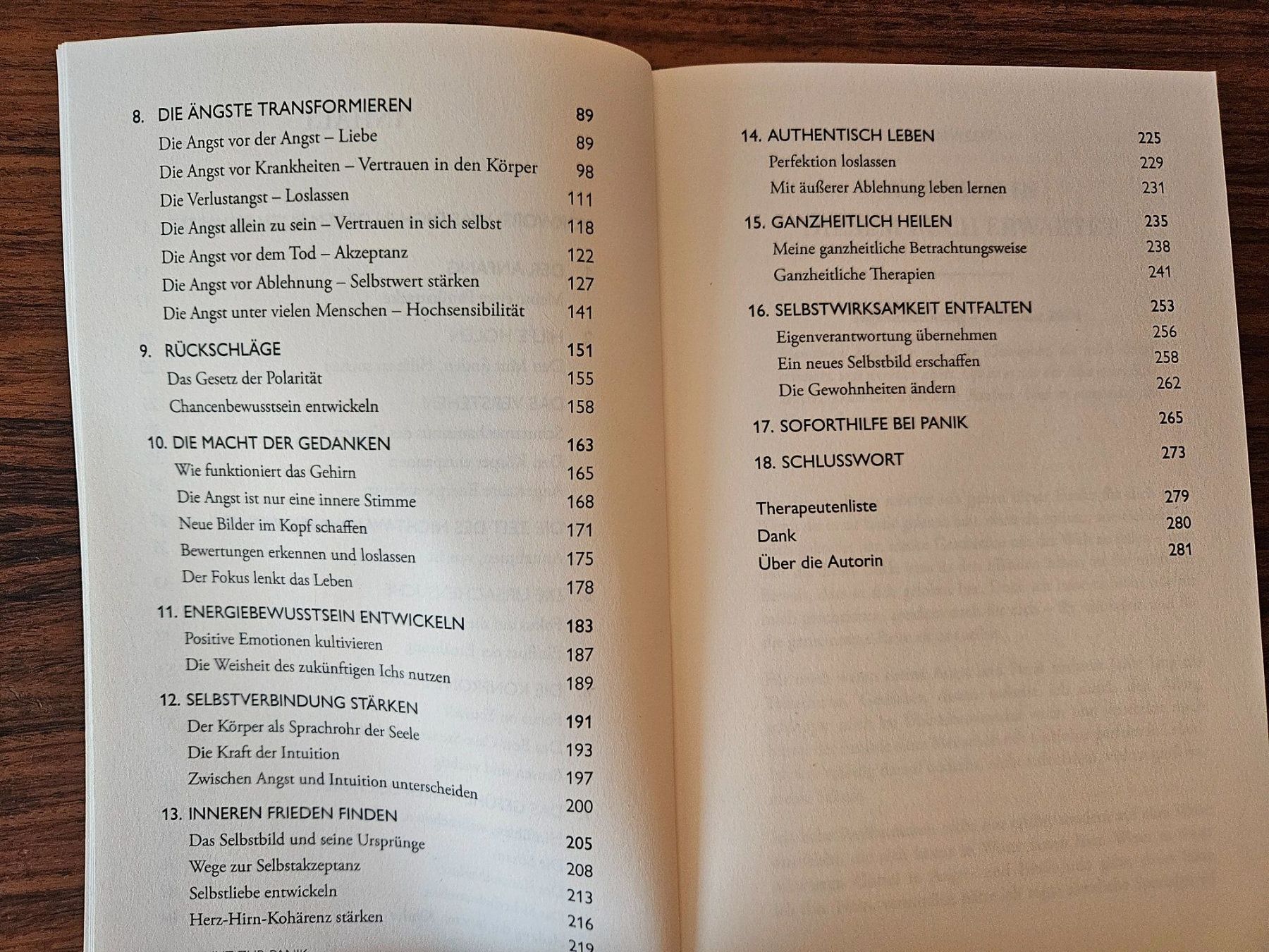 Libri: Mut zur Panik von Celine Stocker*** – Nuovo (secondo la descrizione) da Wettingen venduto da Beo 2