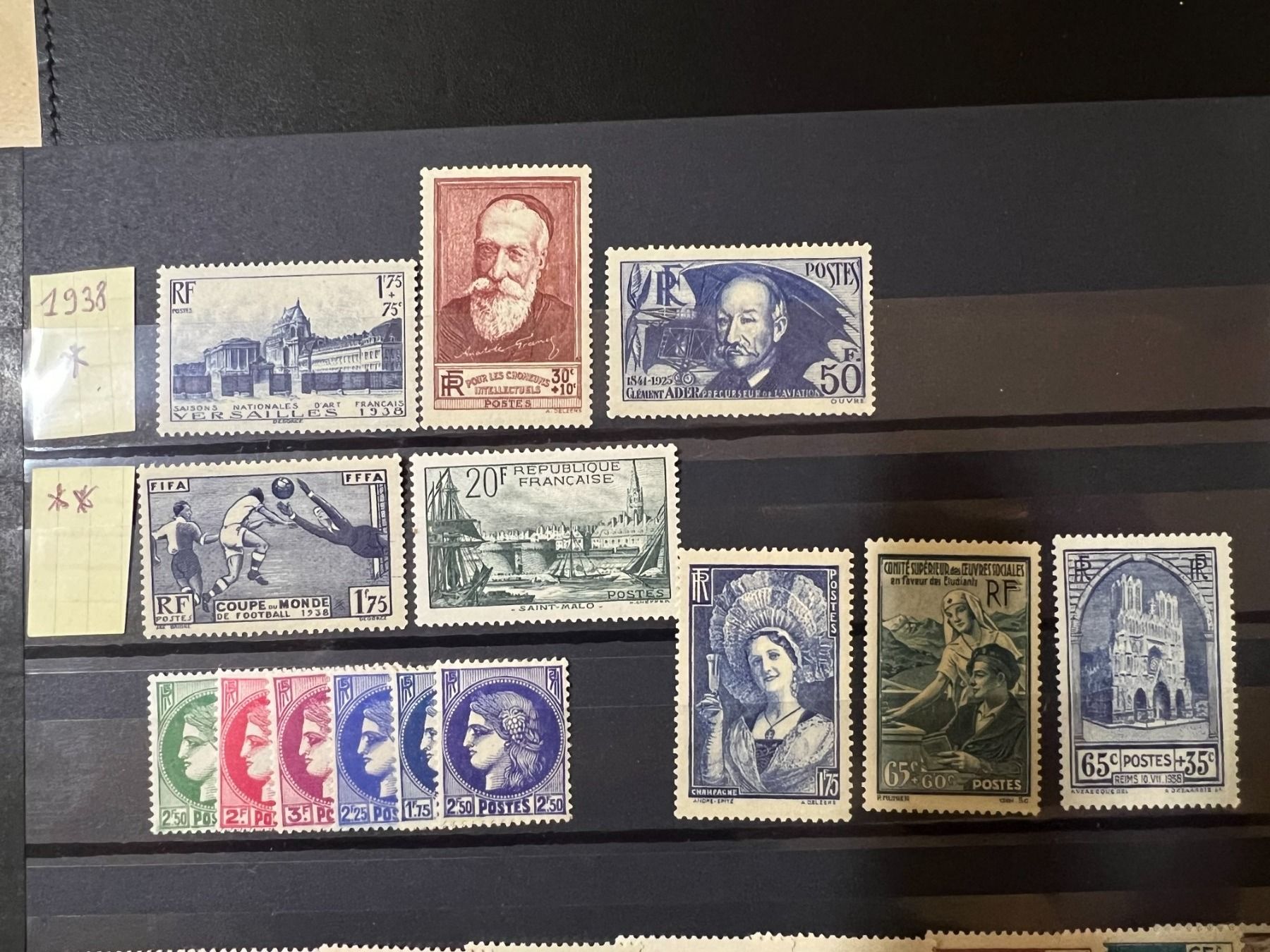 Tutti i francobolli: () Année complète 1938 Neufs** – Nuovo e nell'imballaggio originale da Lausanne venduto da ffhoud 1