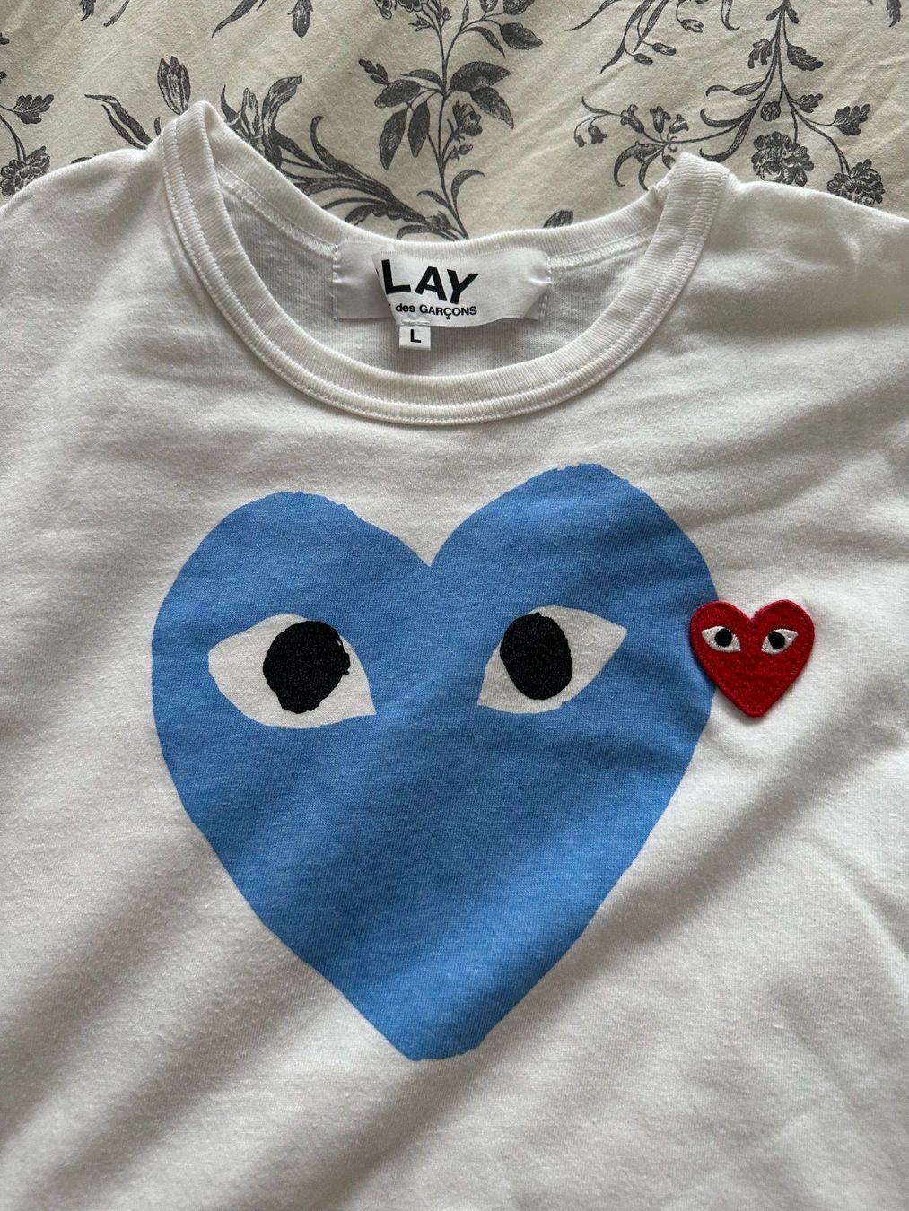 Comme Des Garcons T-shirt: T-Shirt CDG Play L – Usato da Lausanne venduto da PeixotoBruno 1