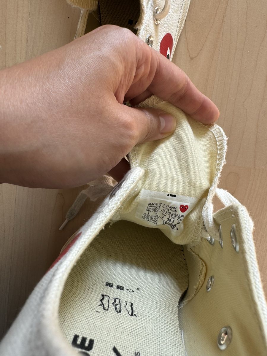 Scarpe per cavalli: Converse x Play Comme des Garcons – Usato da Kilchberg ZH venduto da ngt_hnw9 3