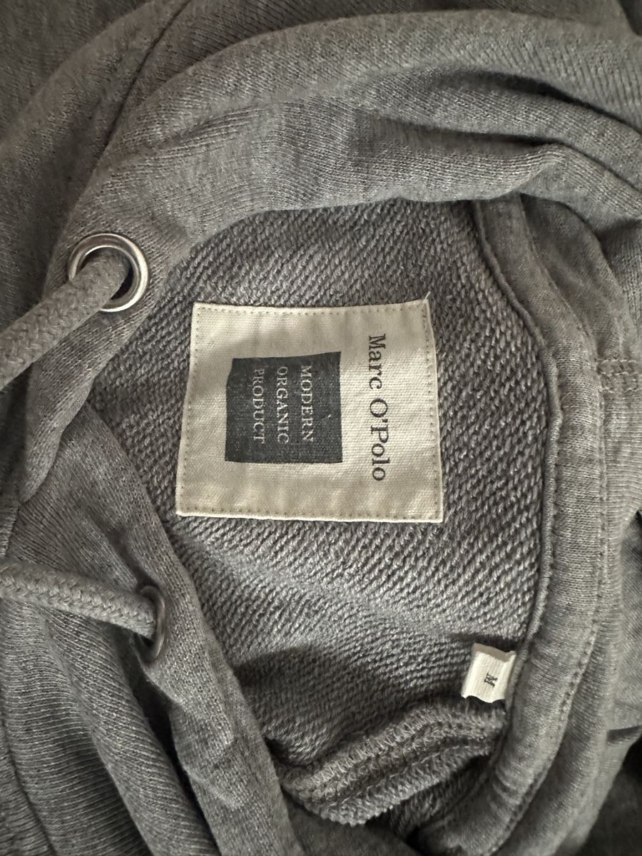 Maglioni & Felpe: Sweatshirt – Usato da Unterlunkhofen venduto da car_8fpk 2