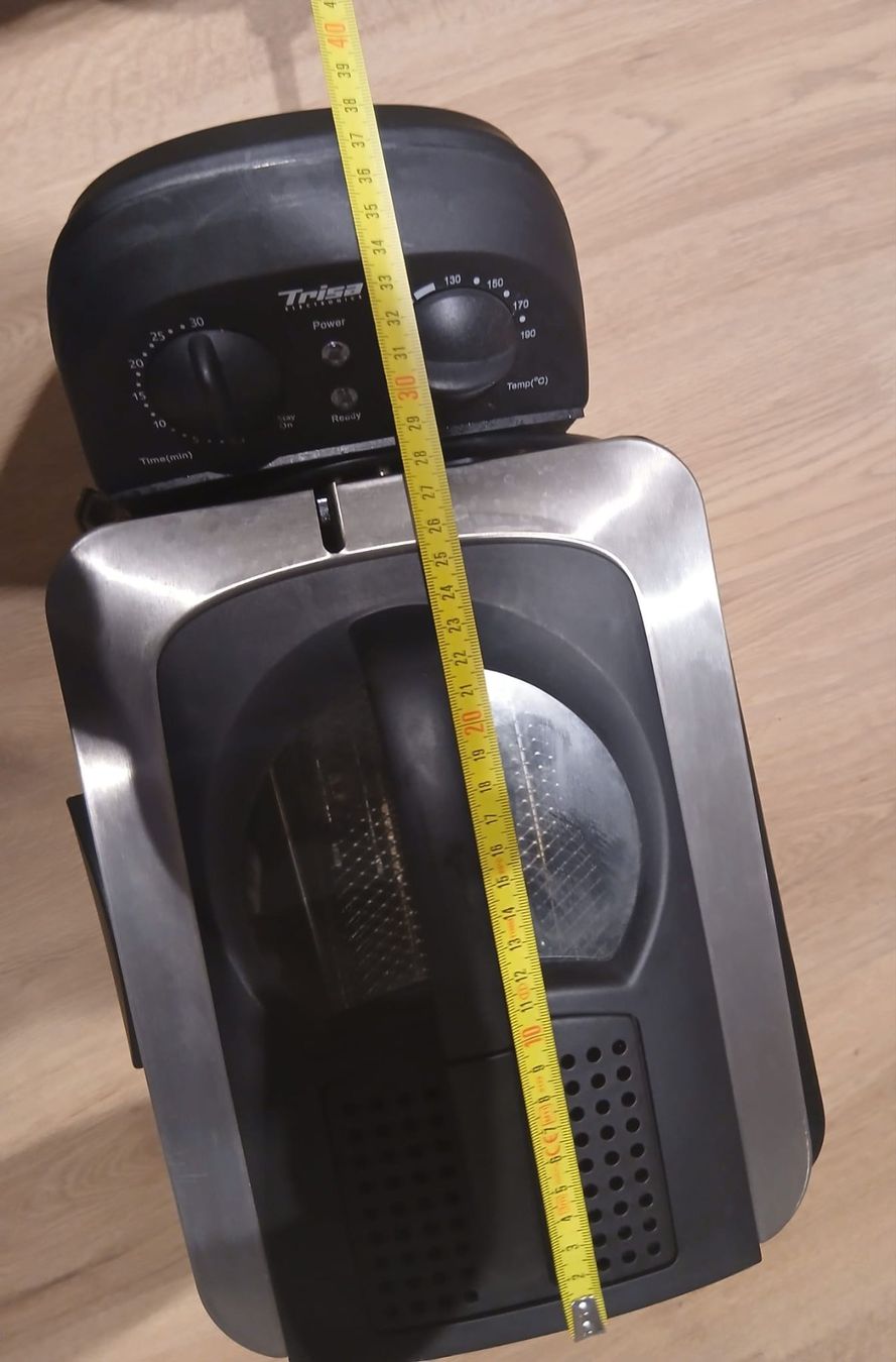 Elettrodomestici da cucina: Fritteuse Trisa Electronics Edelstahl – Usato da Galgenen venduto da fle_f65w 2