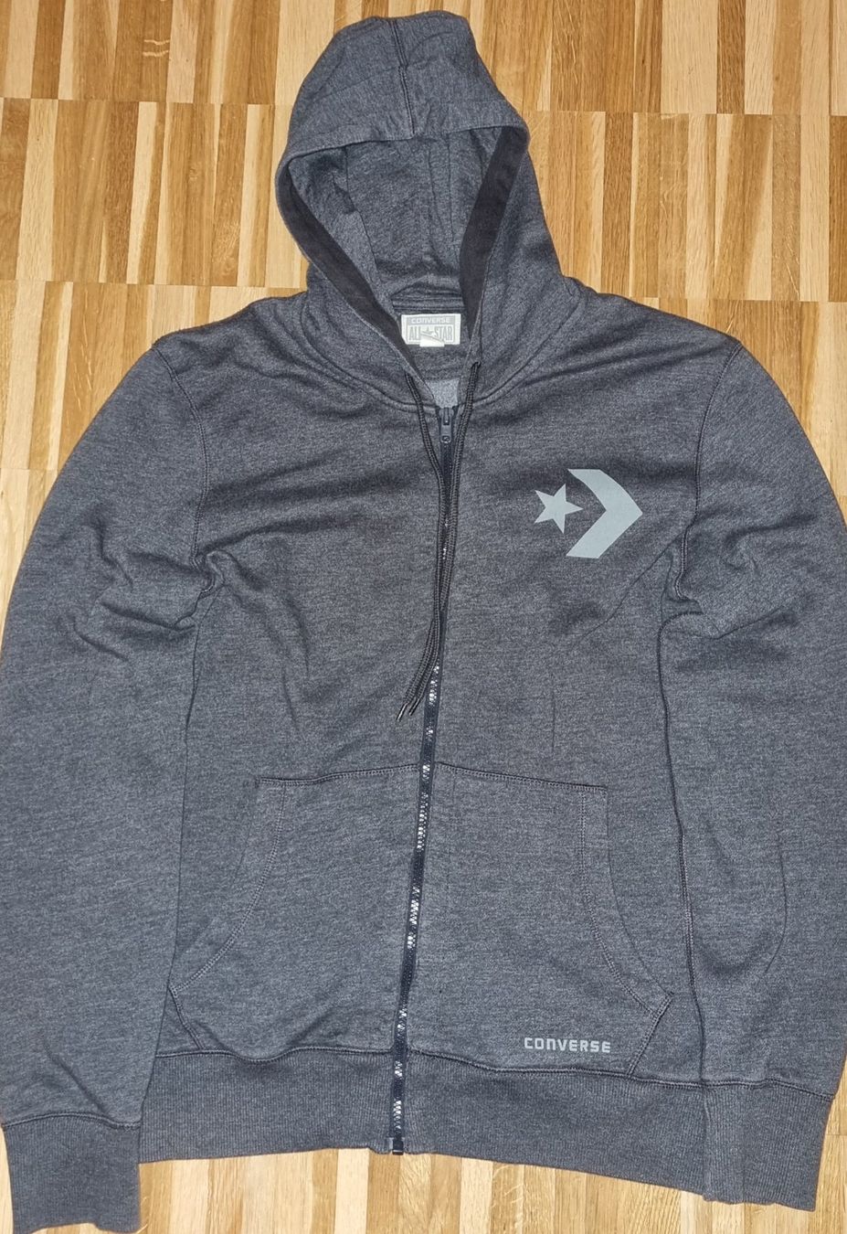 Converse Giacche: Converse Hoodie Grau Herren / M – Nuovo (secondo la descrizione) da Schliern b. Köniz venduto da elloco83