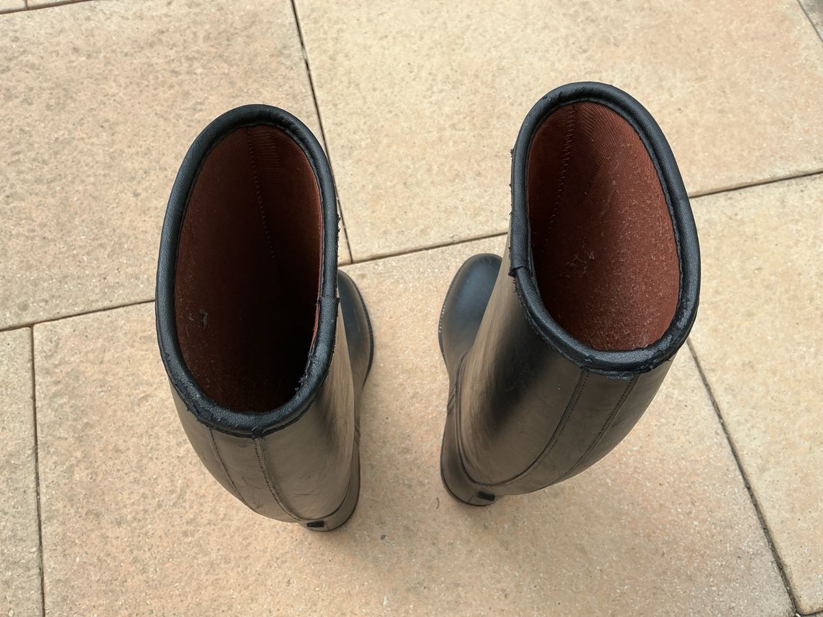 Schuhe für Jungen: Reitstiefel schwarz – Gebraucht aus Würenlos von anx.ne 4