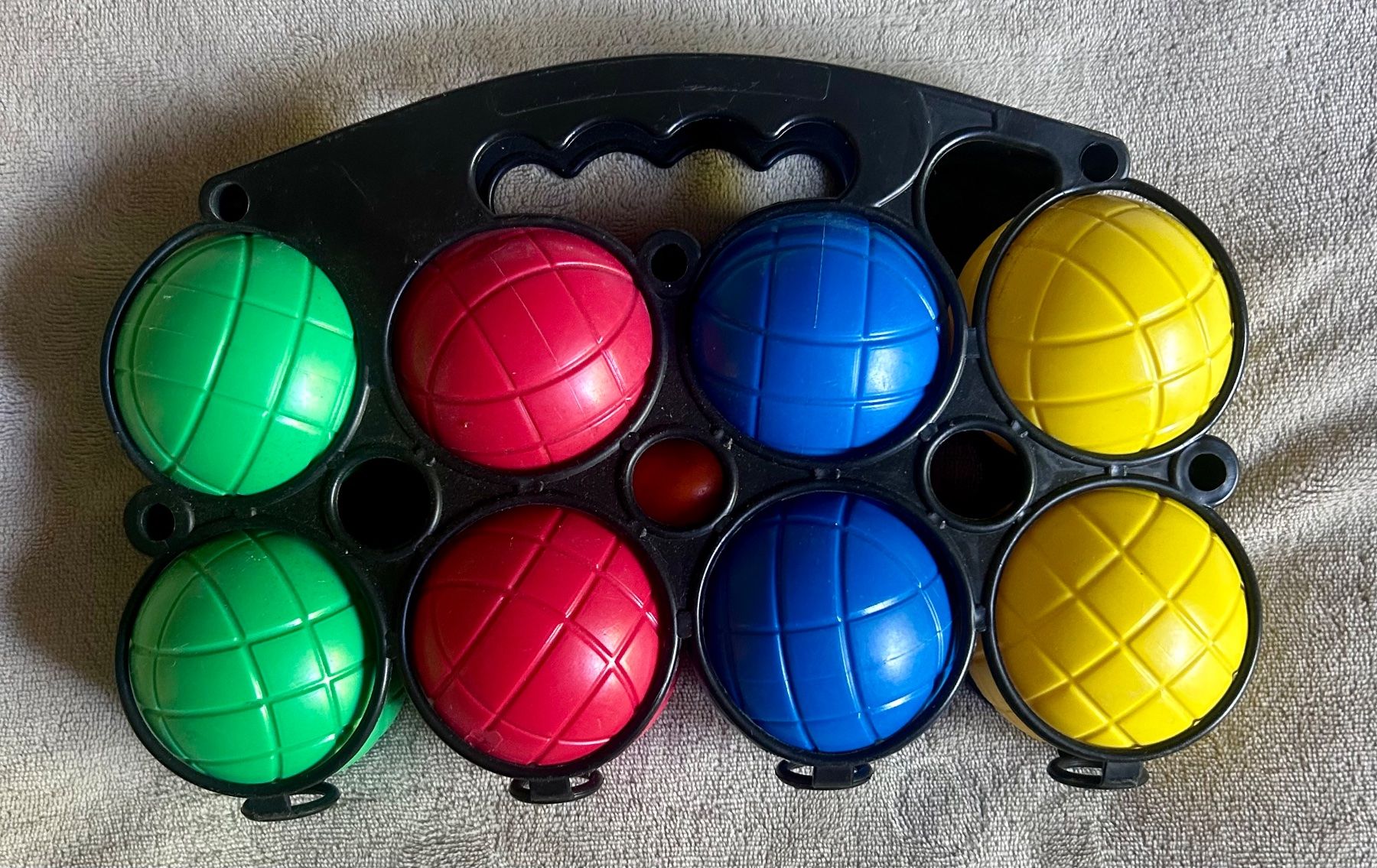 Giochi: Jeu de boules/pétanque, 8 boules colorées – Usato da Chêne-Bougeries venduto da Assouille 1