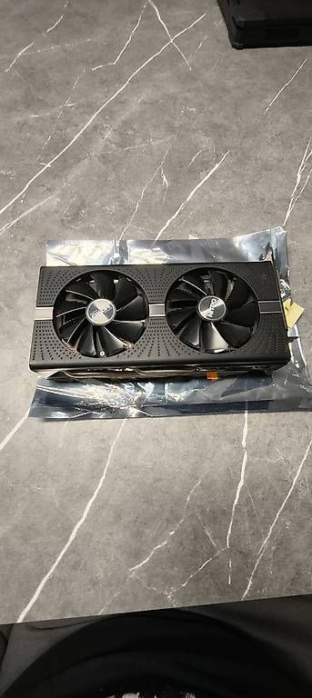 Cartes graphiques: AMD RX 580 8GB – D'occasion à Zweidlen par jasko_ 4