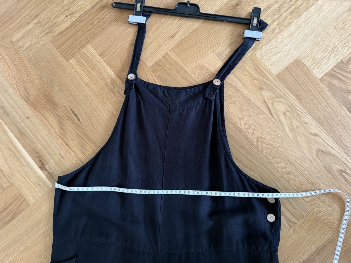 Tute: Jumpsuit/Latzhose Leinen – Usato da St. Gallen venduto da calendula123 4