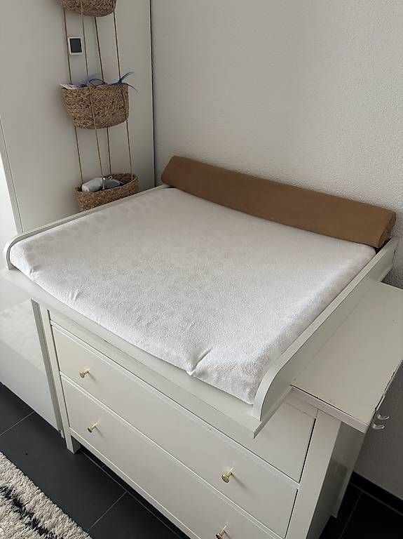Wickeltisch & Zubehör: Wickelaufsatz von Ikea. – Gebraucht aus Kappel SO von Bluecell