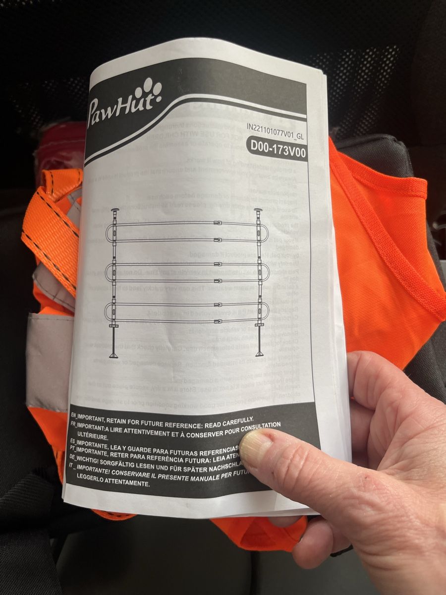 Gabbie, trasporto & Sicurezza: Absperrgitter Hunde im Auto – Nuovo (secondo la descrizione) da Wiler b. Seedorf venduto da Ammonitlein 2