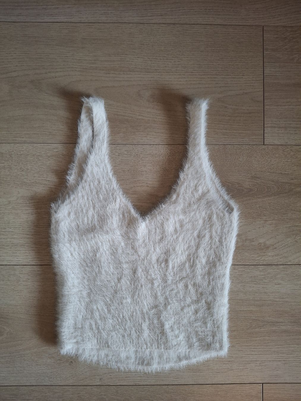 Stradivarius Tops: Top blanc doux Stradivarius  – Gebraucht aus Ecublens FR von kla_th5j 1