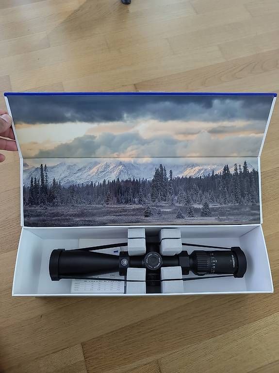 Zeiss Binocoli: ZEISS Conquest V4 4-16x44  Neuwertig – Usato da Cham venduto da M.1333