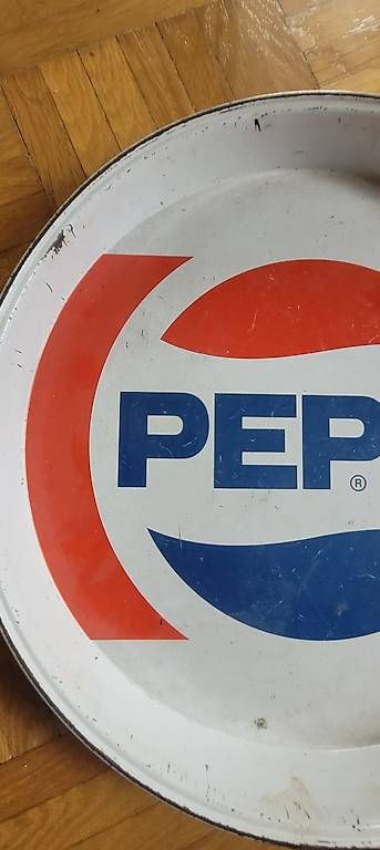 Placchette & Badge: Pepsi-Cola – Usato da Würenlos venduto da bat_y8kw 1