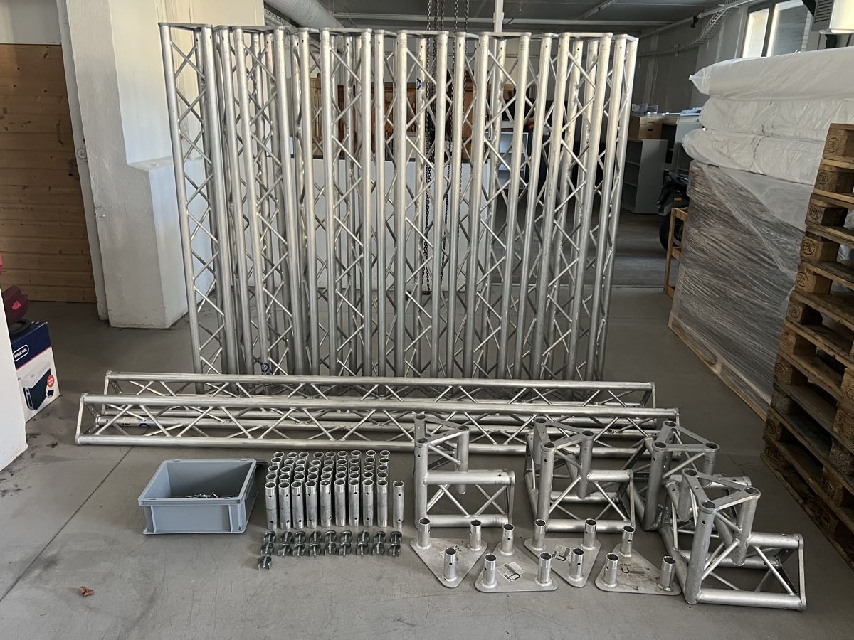 Tralicci: Traversen ALUTRUSS PST 2000/ 3000 – Usato da Meiringen venduto da Josua.f