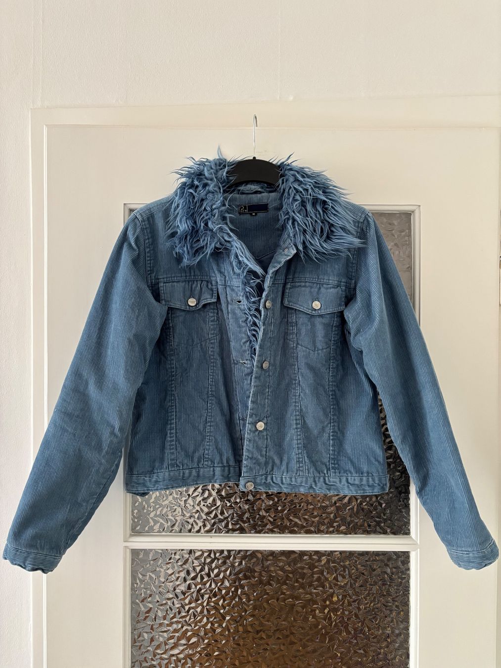 Giacche: Vintage Jeansjacke mit Kunstfell – Usato da Basel venduto da Rose9917 3